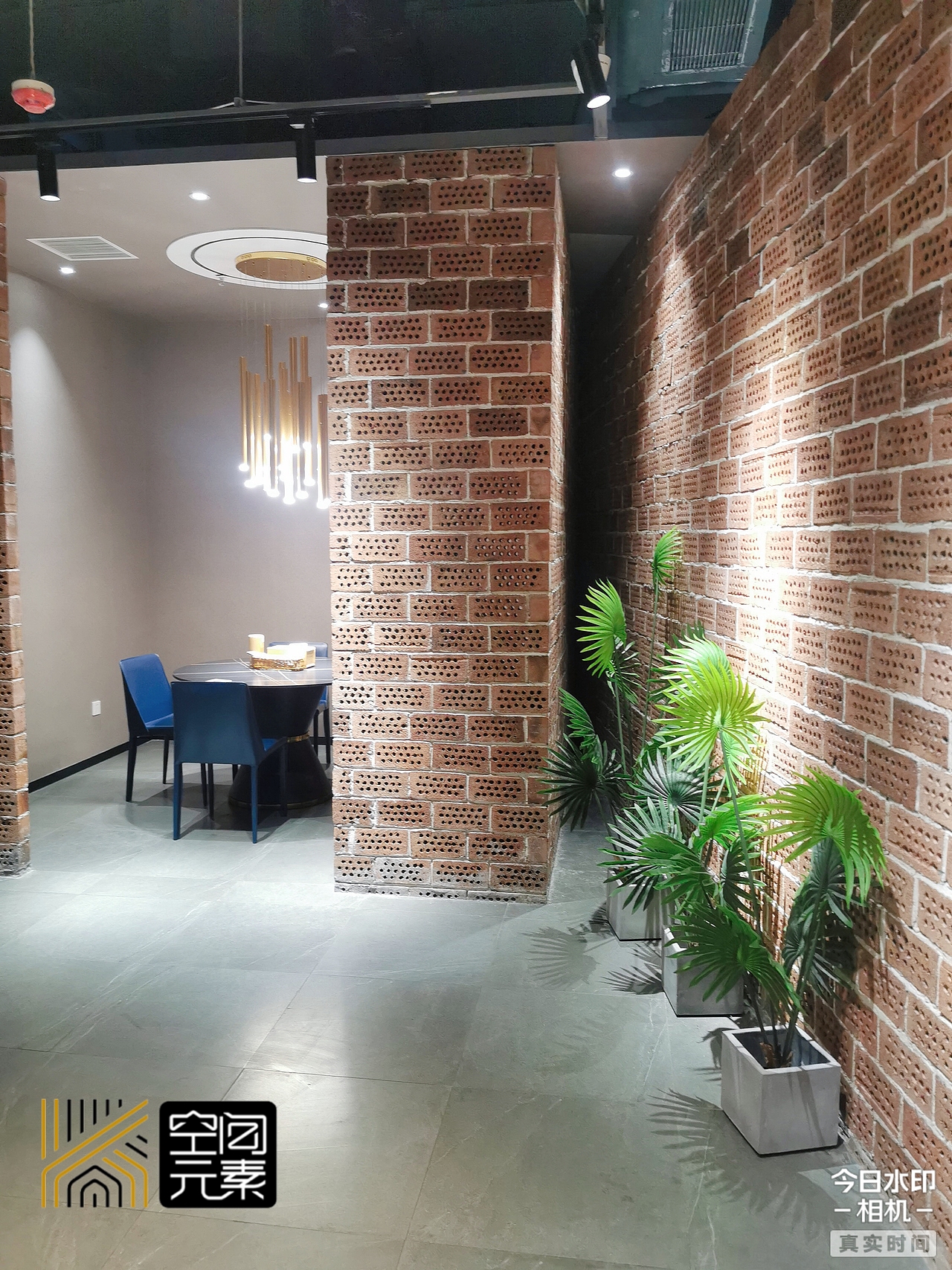 空间设计·舆不二烧烤店（图ZMjcyNDYzMDc2） - 酒店餐饮设计 - 站酷设计师设计壹零壹原创素材 - 站酷ZCOOL