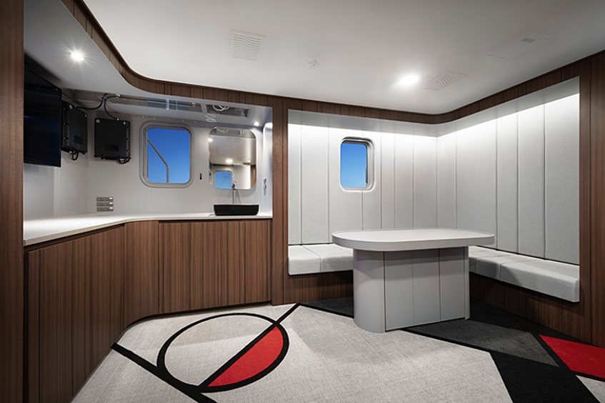 现代美型捕鱼船由nendo操刀设计远洋渔船