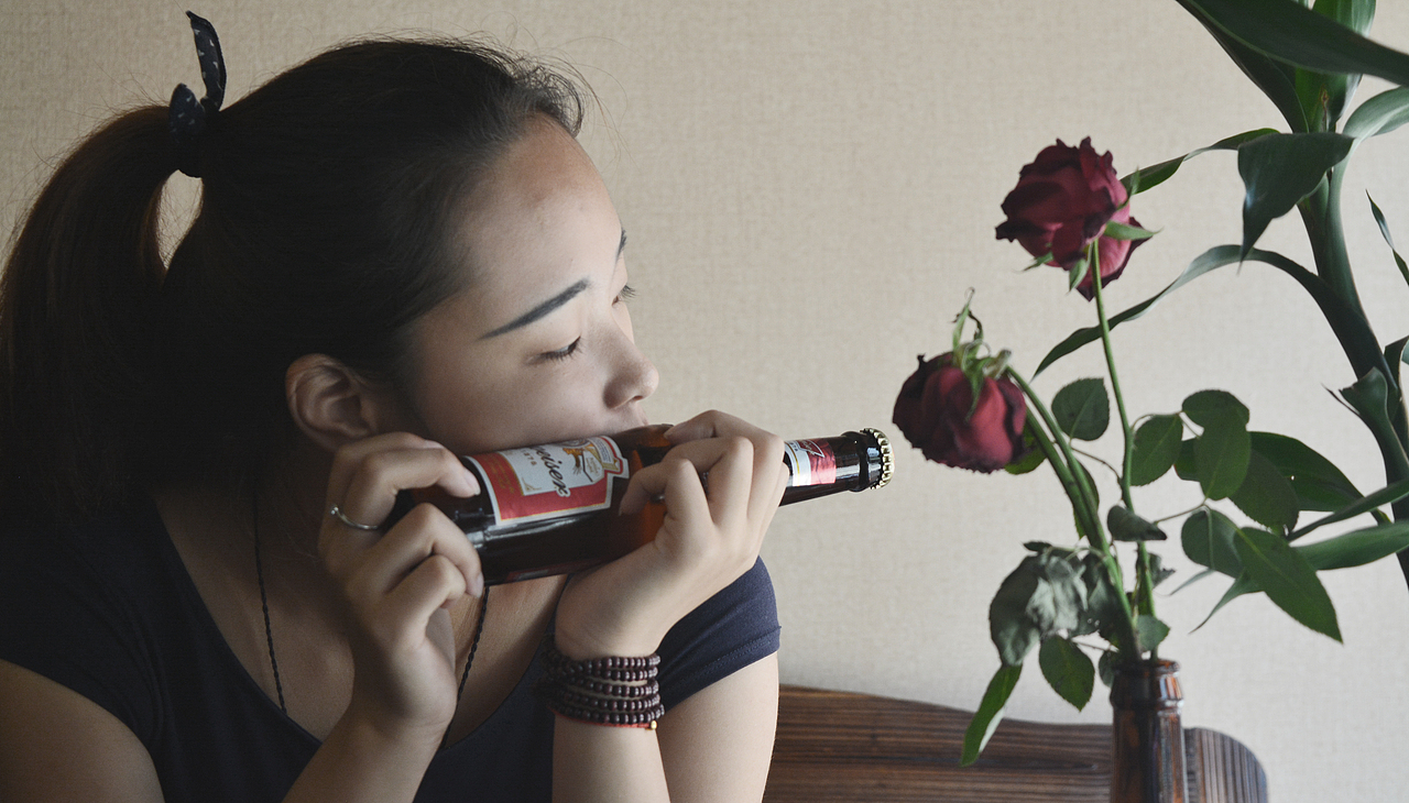 笙南咖啡馆（图ZNjEyMDgwODQ=） - 人像摄影 - 站酷设计师月明闻杜宇原创素材 - 站酷ZCOOL