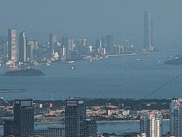 Xiamen by the sea