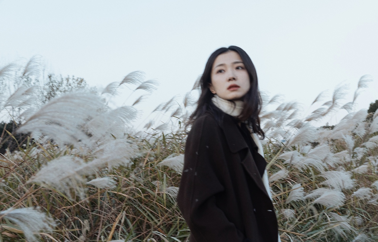 蒹葭苍苍（图ZMzU1NzAxNzU2） - 人像摄影 - 站酷设计师茶底zzz原创素材 - 站酷ZCOOL