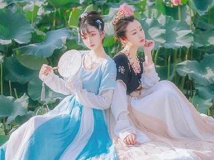 汉服设计 | 遗梦沧雪《山月桂》
