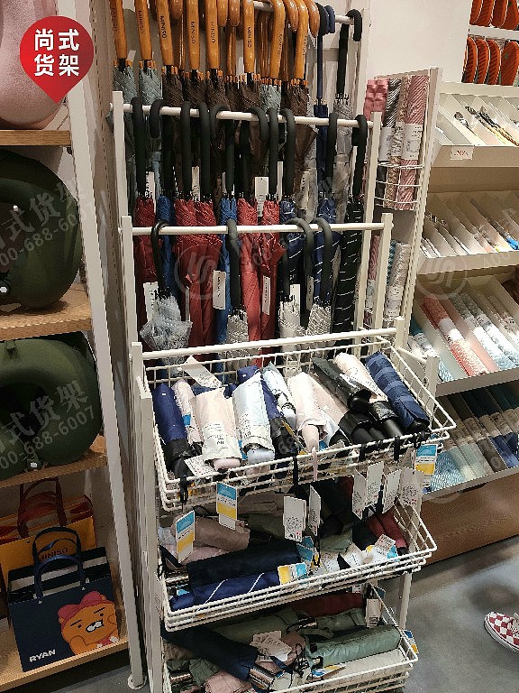 河北服装货架上墙立柱组合展示架,可调节款靠墙高架