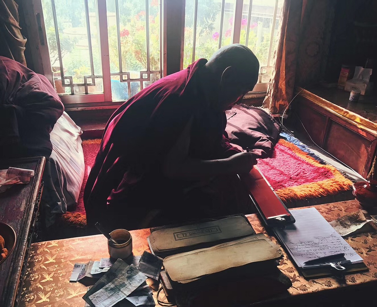 微缩庙宇——嘎乌盒