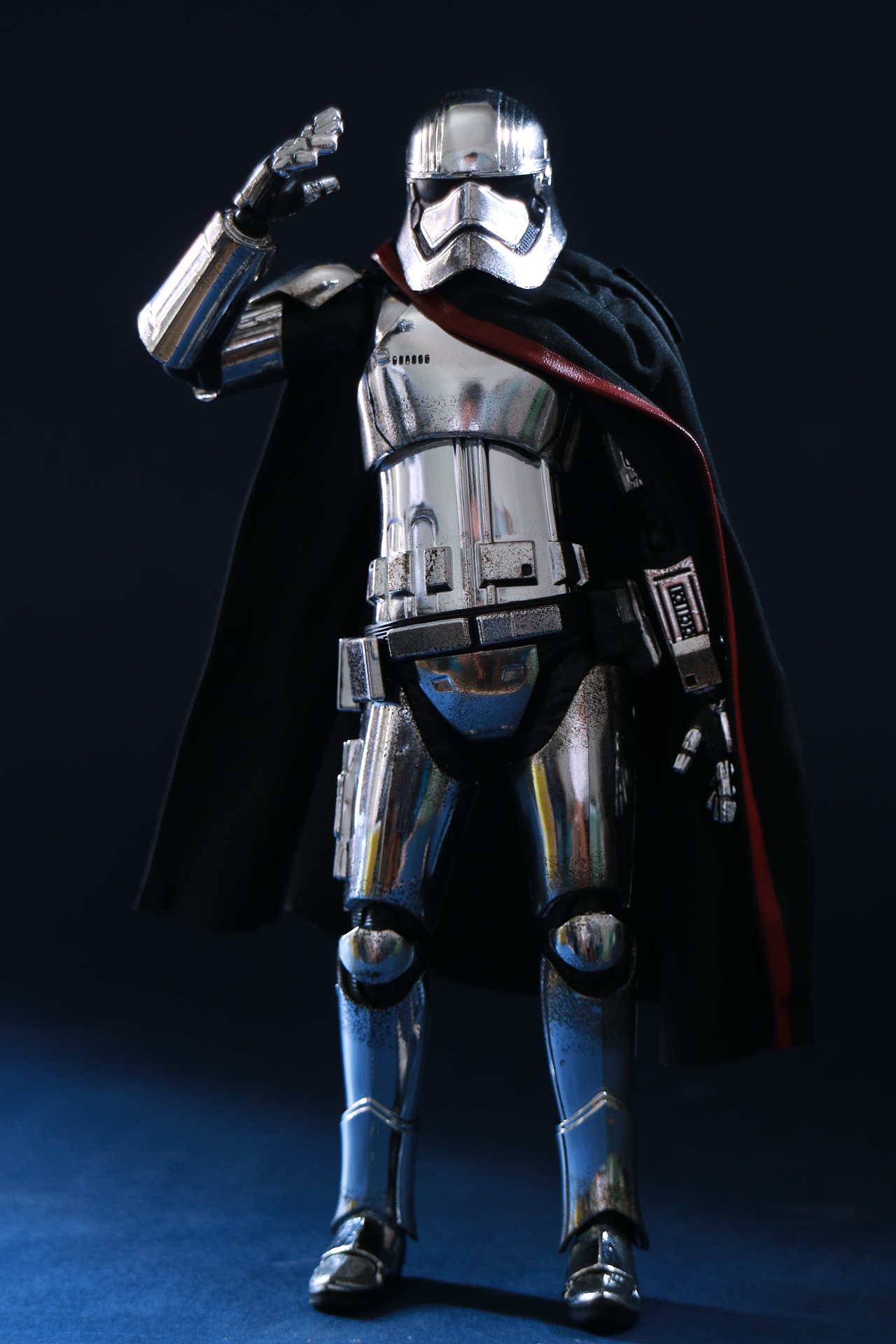 mafex 1/12 星球大战 原力觉醒 法斯马队长