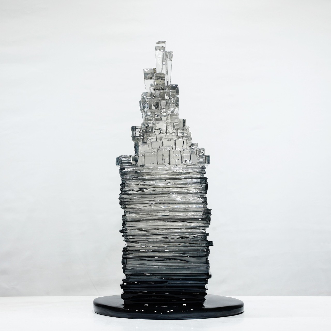 层层叠叠书本雕塑书房博物馆酒店过道书店抽象雕塑摆件