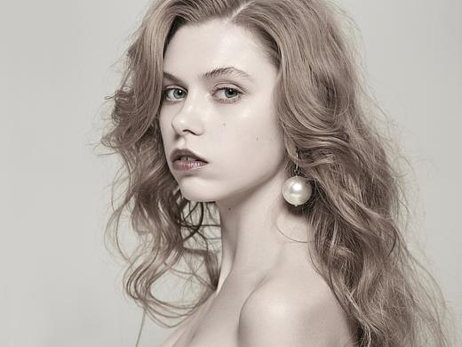 人像修图（个人主页-ZMzQwMTQxNDA=） - 修图/后期 - 站酷设计师fride原创素材 - 站酷ZCOOL