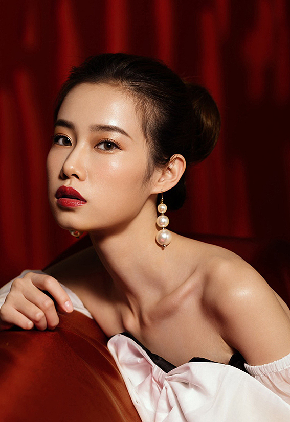 妆面拍摄-唇膏2