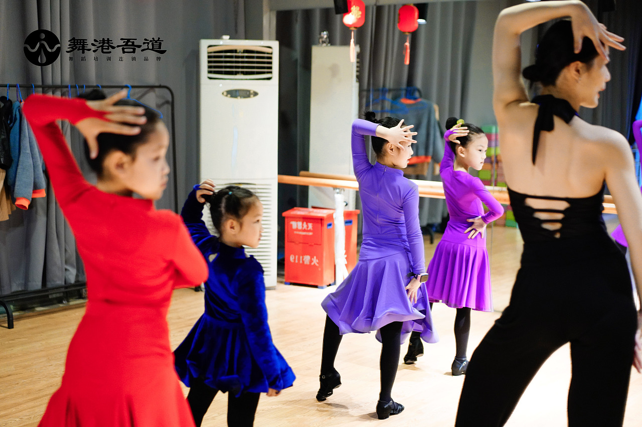 第二期学员课堂精彩照(3) 拉丁舞