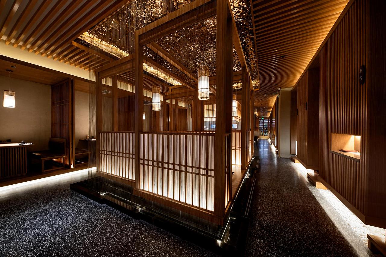 是水日本料理餐厅