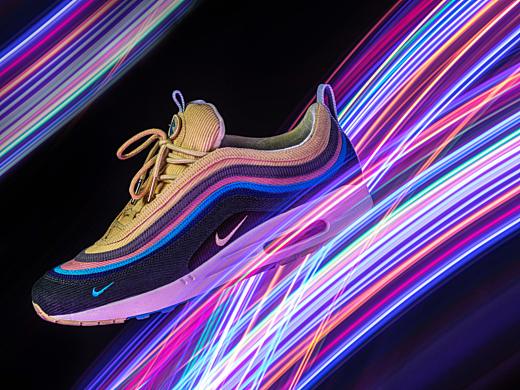 nike 彩色跑道线