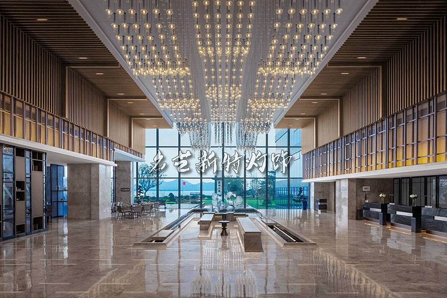 万豪酒店大堂创意灯具定制