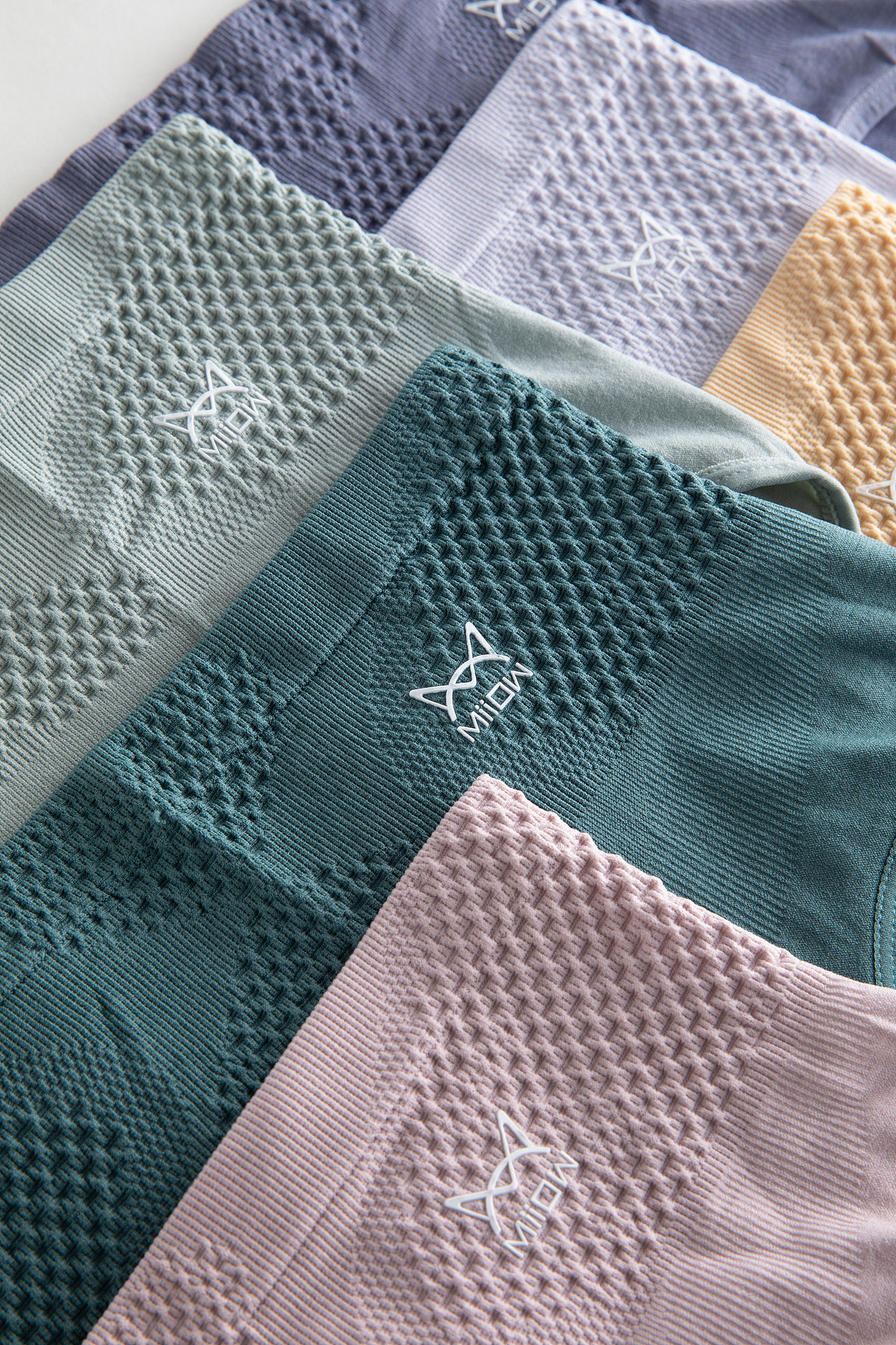 内裤 文胸（图ZMjg1MzUwNTEy） - 产品摄影 - 站酷设计师艺馆摄影工作室原创素材 - 站酷ZCOOL