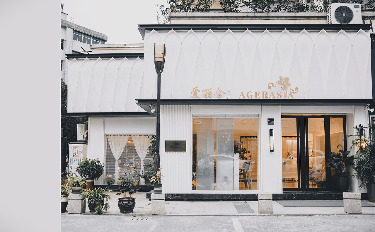 商业设计|设计离不开甲方的支持和施工团队的配合