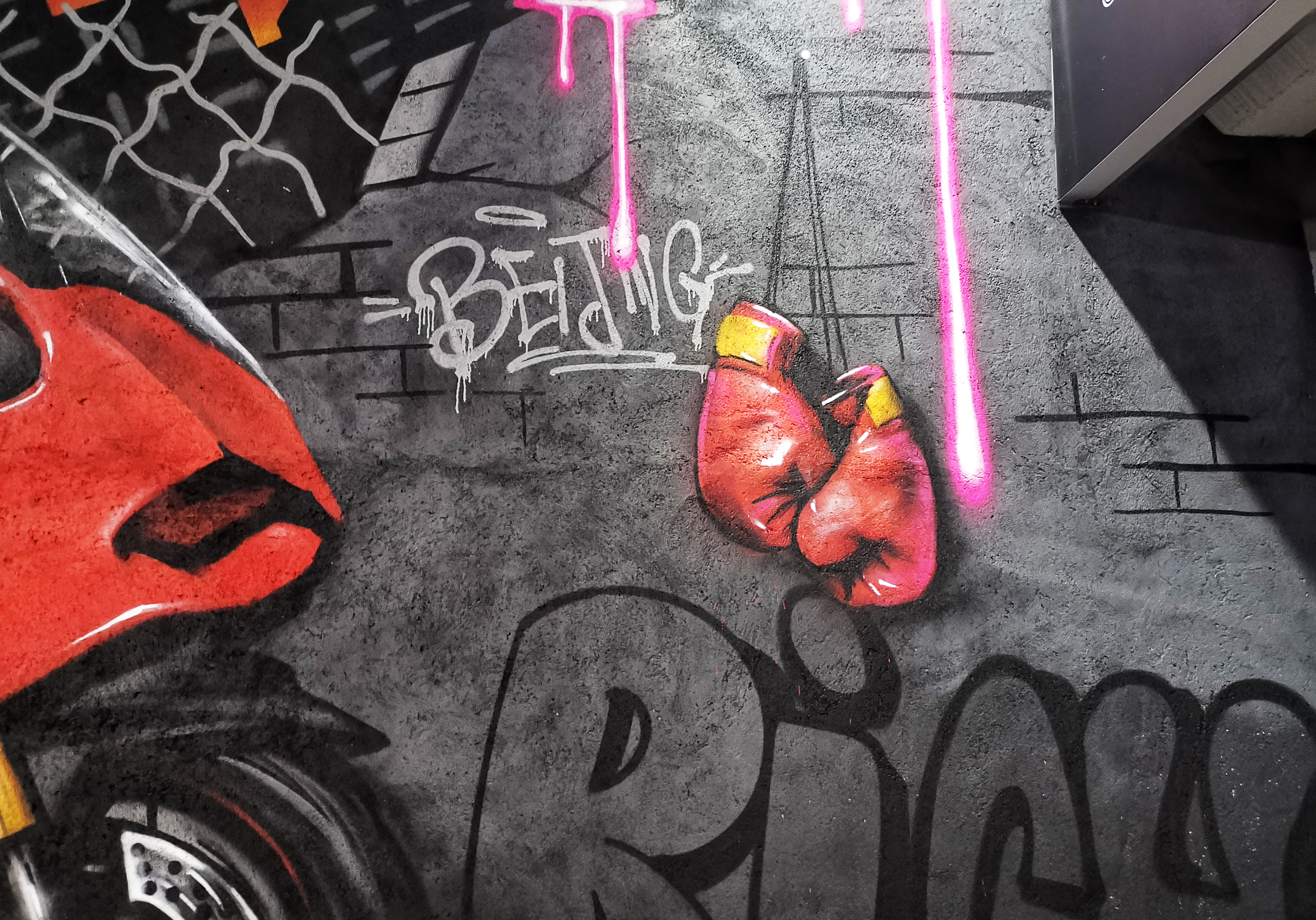 【涂鸦干货】北京杜卡迪1199机车女骑士原创街头涂鸦