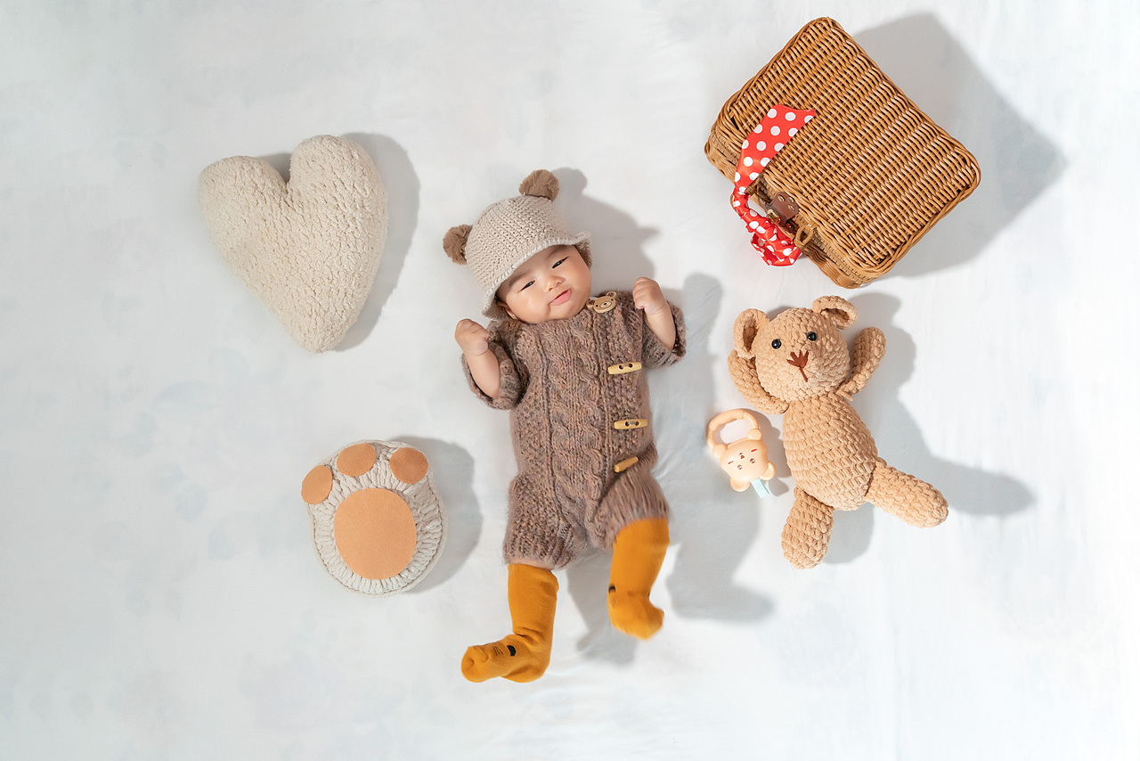 婴儿百日照摄影一组