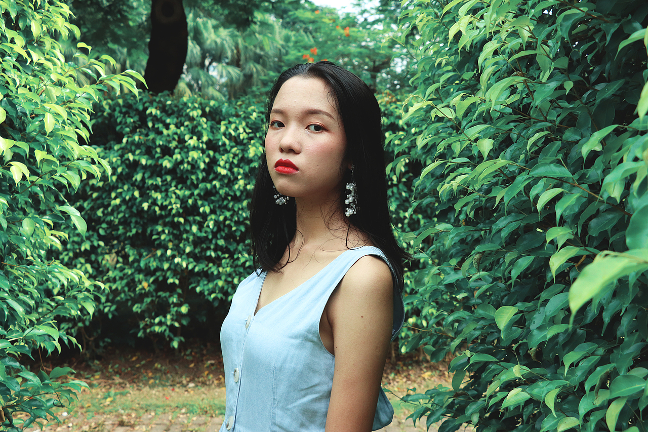 黏黏的风啊 甜甜的人