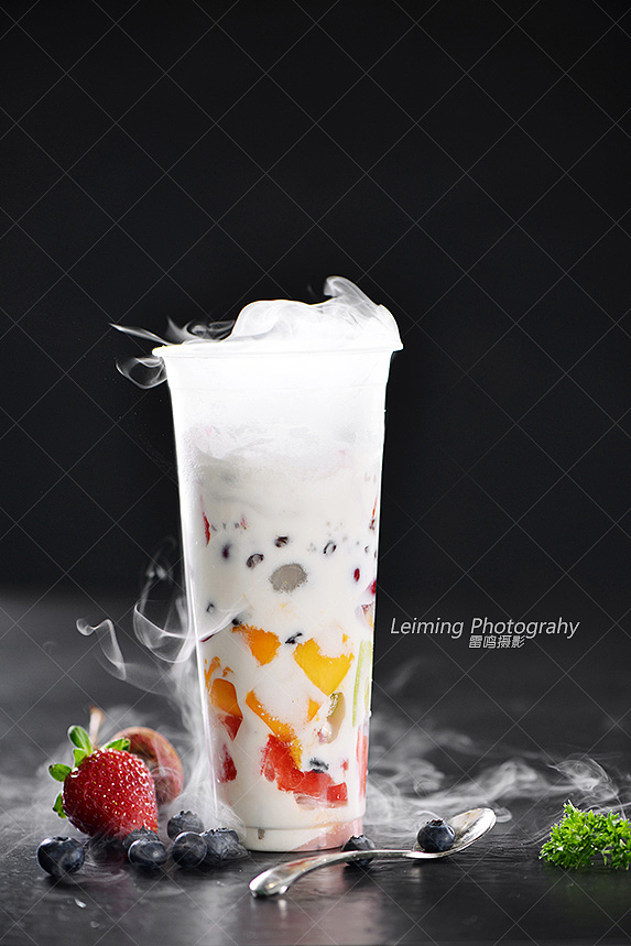 《风度饮品》哈尔滨雷鸣摄影 美女美食 产品商业摄影
