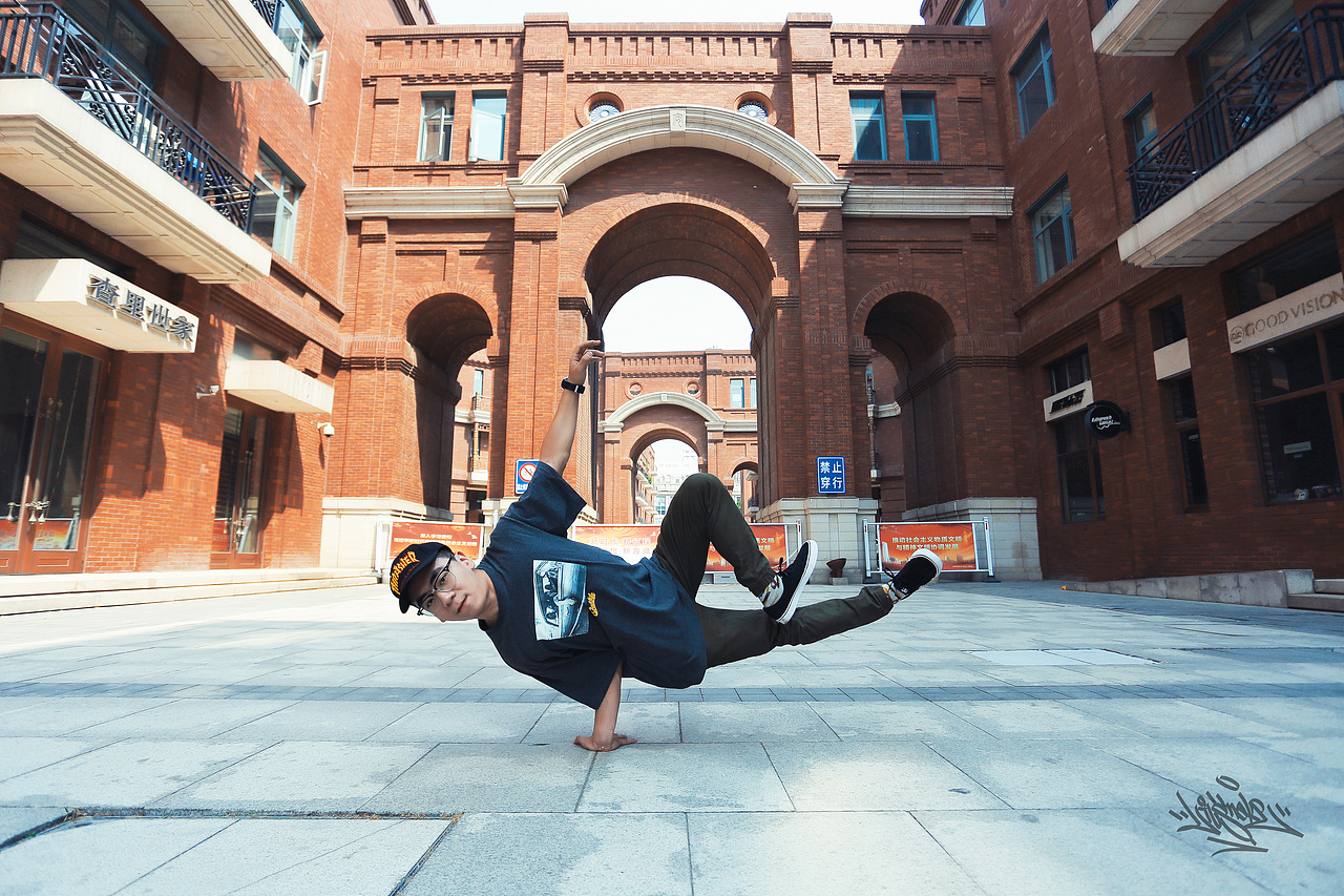 跳舞的人（图ZMjExMzg0NDA0） - 人像摄影 - 站酷设计师lilsnake原创素材 - 站酷ZCOOL