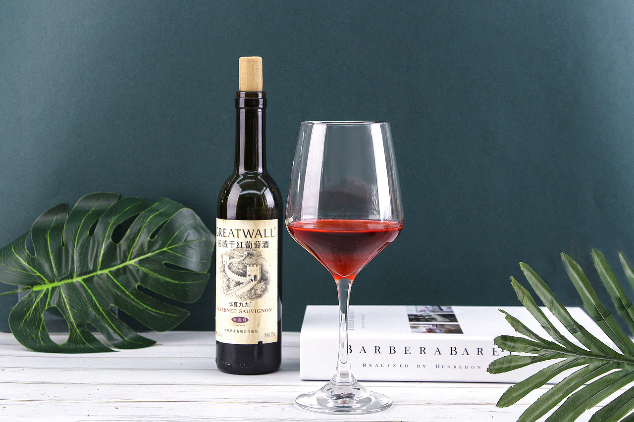 红酒杯拍摄（图ZMjQwNjI3MjY0） - 产品摄影 - 站酷设计师007铭原创素材 - 站酷ZCOOL