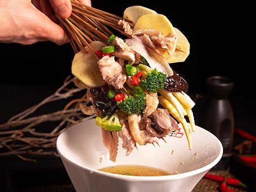 乐山钵钵鸡