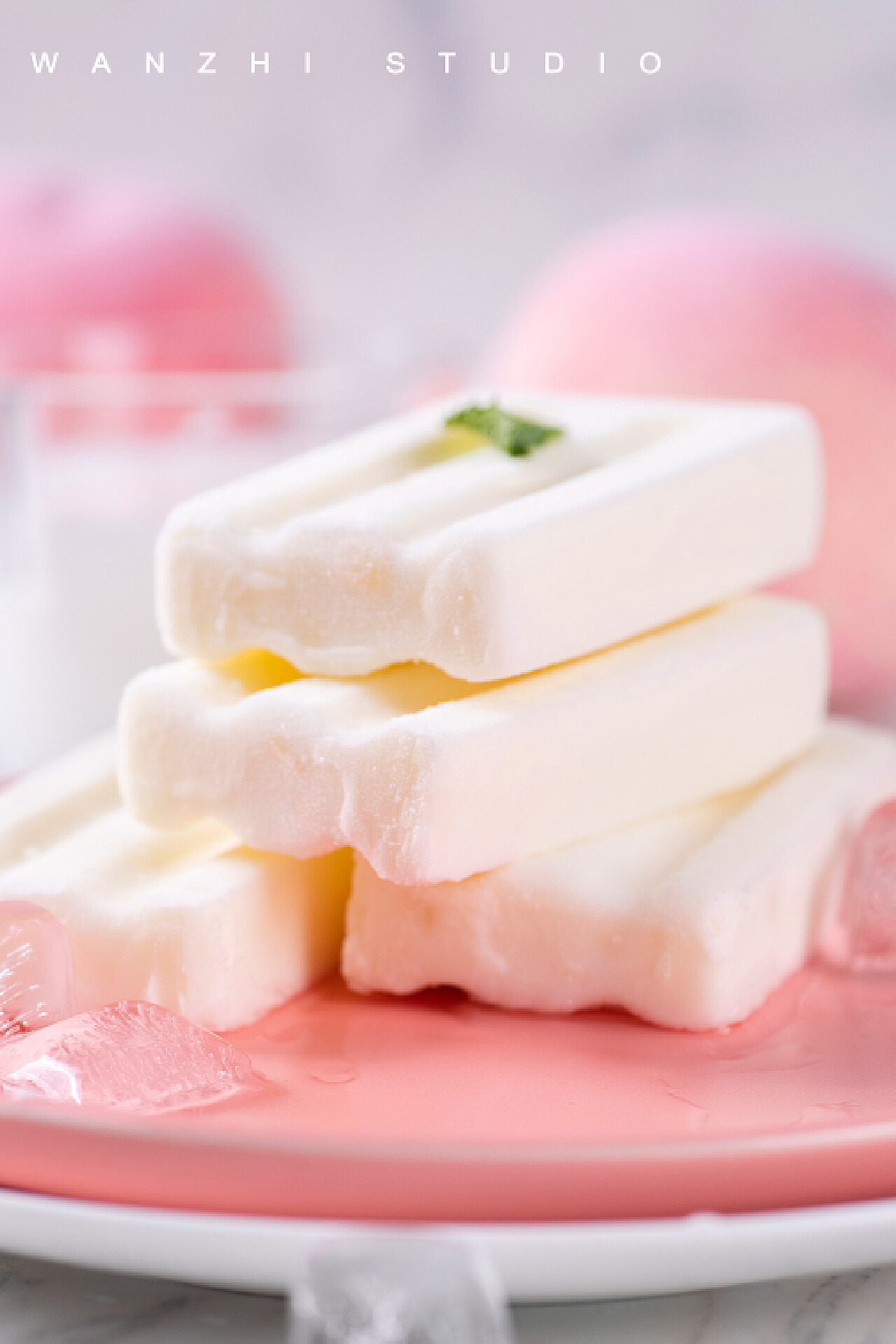 泰蓝冰激凌-水蜜桃酸奶|摄影|美食摄影|宛芝视觉_原创作品-站酷ZCOOL
