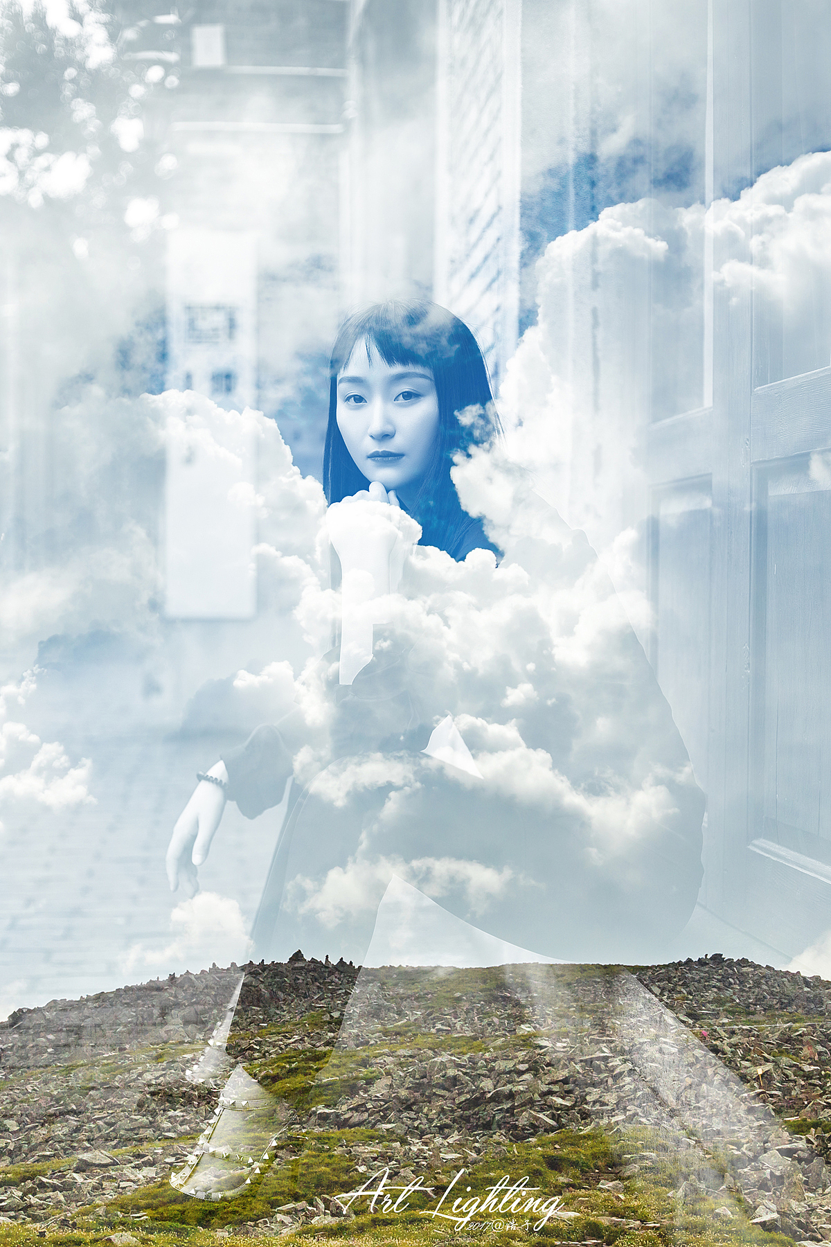 坐在云端的大美女