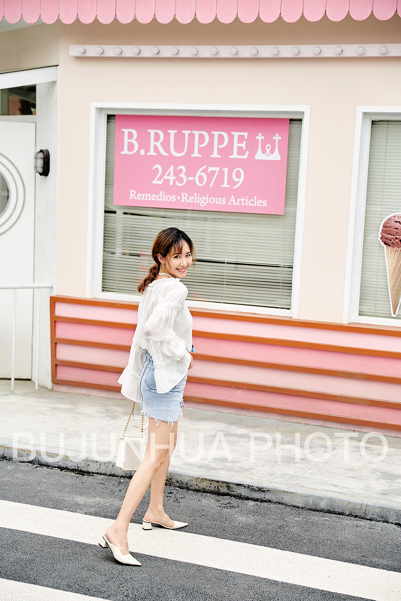 外景女装画册拍摄（图ZMjIwOTY2OTY0） - 人像摄影 - 站酷设计师摄影师卜俊华原创素材 - 站酷ZCOOL