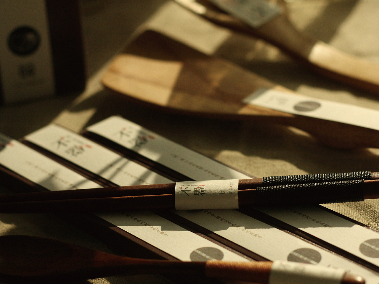 不器包装（图ZNTIwMDgzMDQ=） - 包装 - 站酷设计师设计界小学疯原创素材 - 站酷ZCOOL