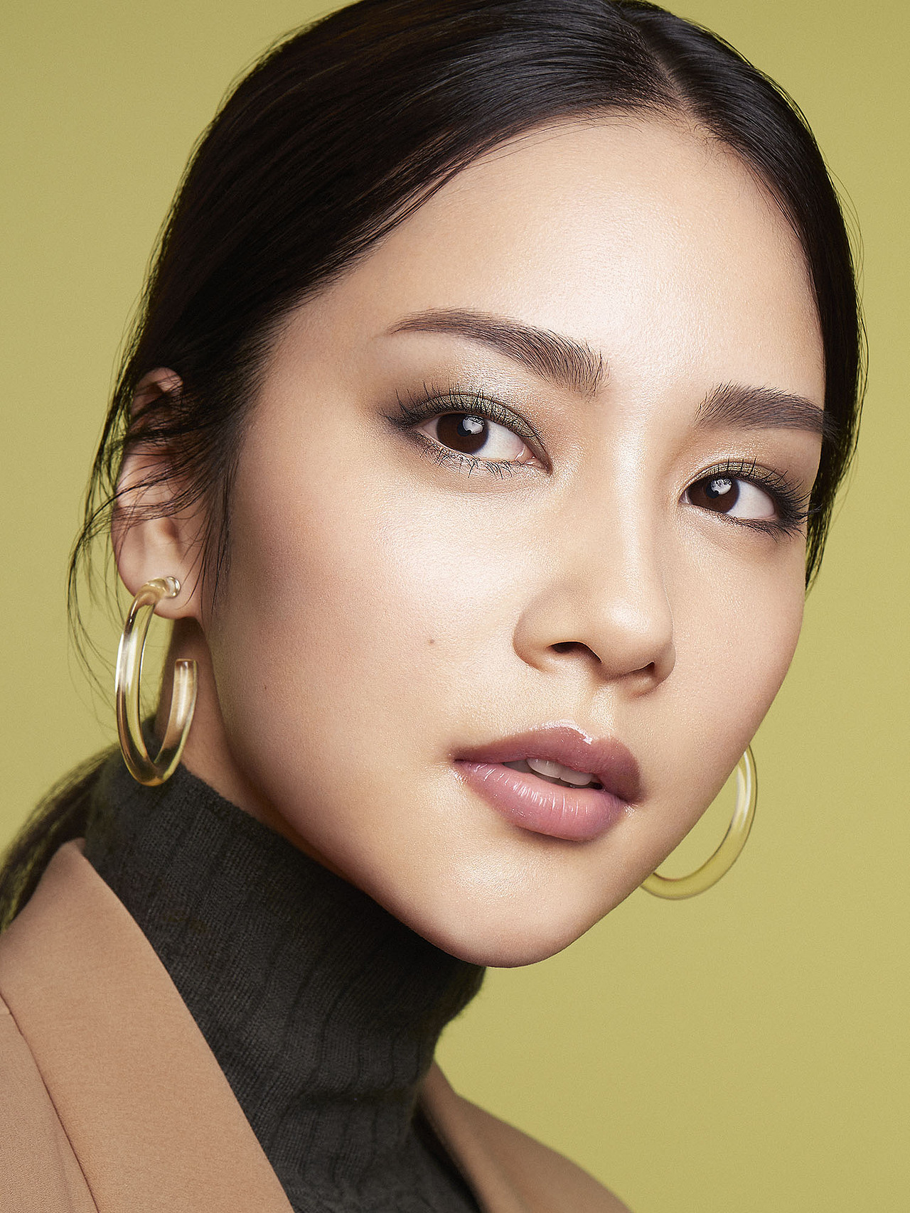 《NYLON 尼龙》杂志妆面拍摄|SESTUDIO摄影（图ZMTkyMzI2NzAw） - 人像摄影 - 站酷设计师STUDIOSE原创素材 - 站酷ZCOOL