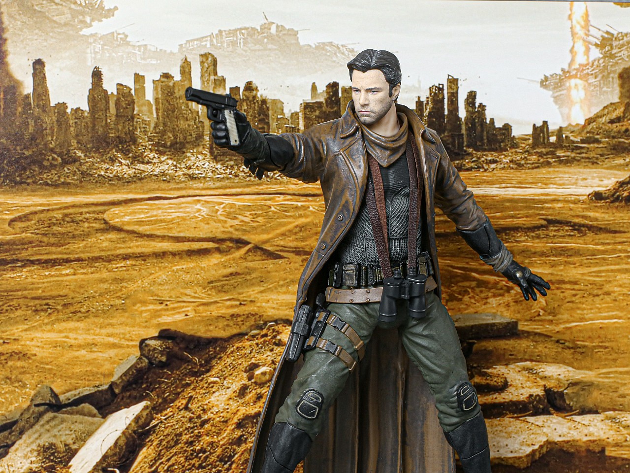 mafex 沙漠蝙蝠侠&噩梦超人