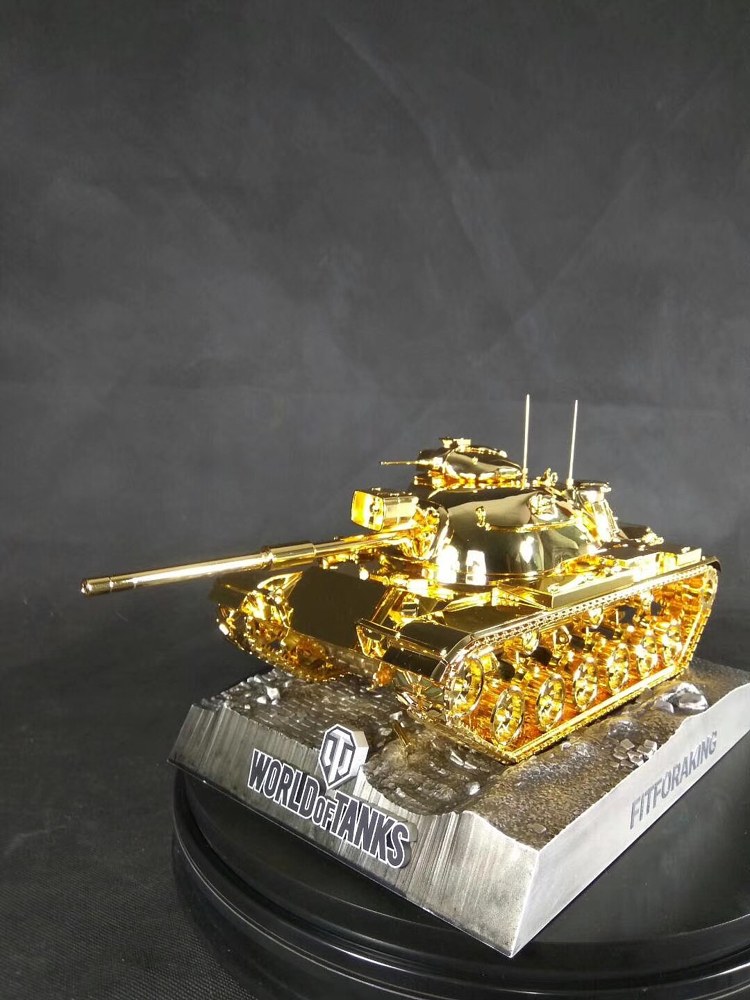 全球只有两台的24K金黄金坦克（图ZMTA2MDUyNDY4） - 生活用品 - 站酷设计师GateToys原创素材 - 站酷ZCOOL