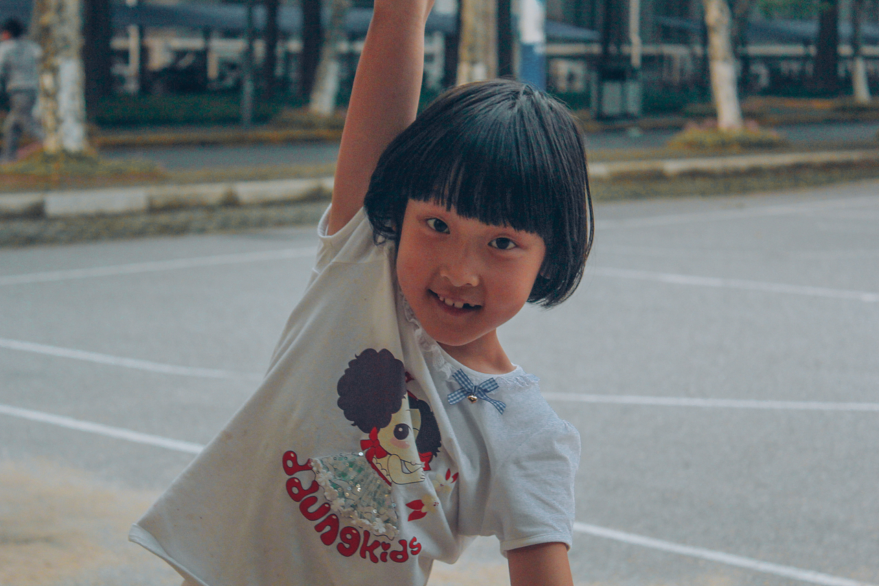 初世（图ZMjQxMzU2Mjcy） - 人像摄影 - 站酷设计师羊毛礦視物所原创素材 - 站酷ZCOOL