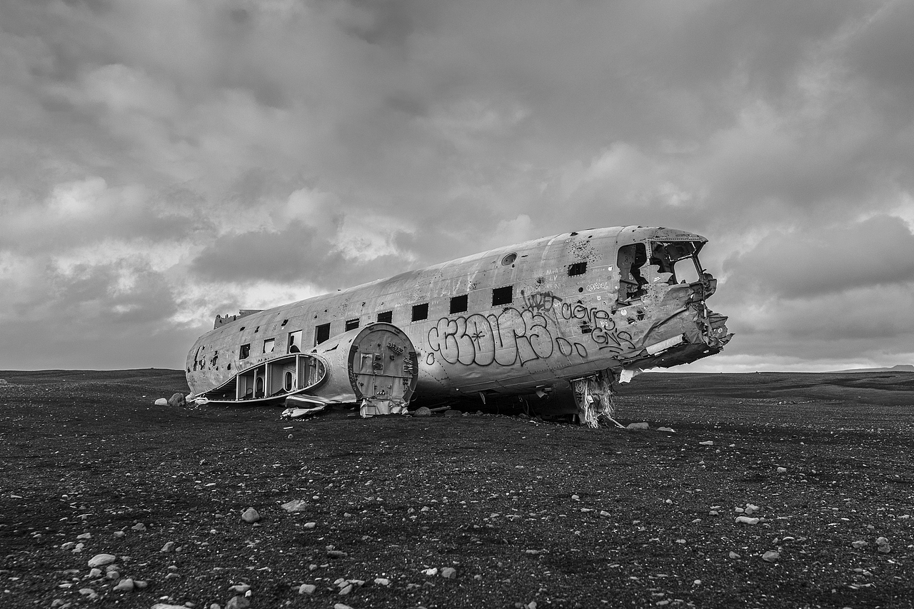 Plane Wreck（图ZMjQ1NDQ2ODA4） - 人文/纪实摄影 - 站酷设计师星七海原创素材 - 站酷ZCOOL