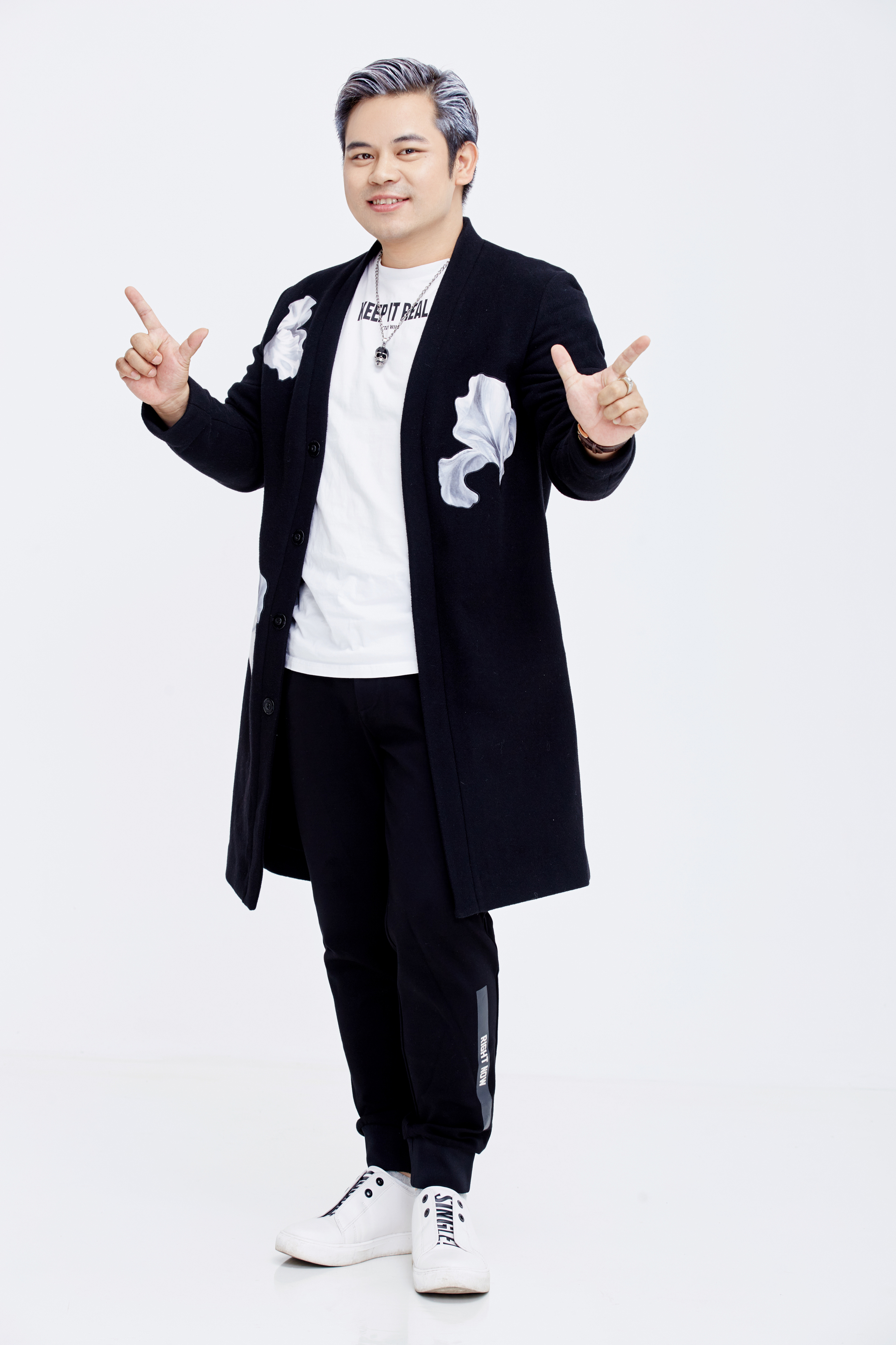 叶俊-形象照-杭州创纪录企业管理咨询有限公司董事长