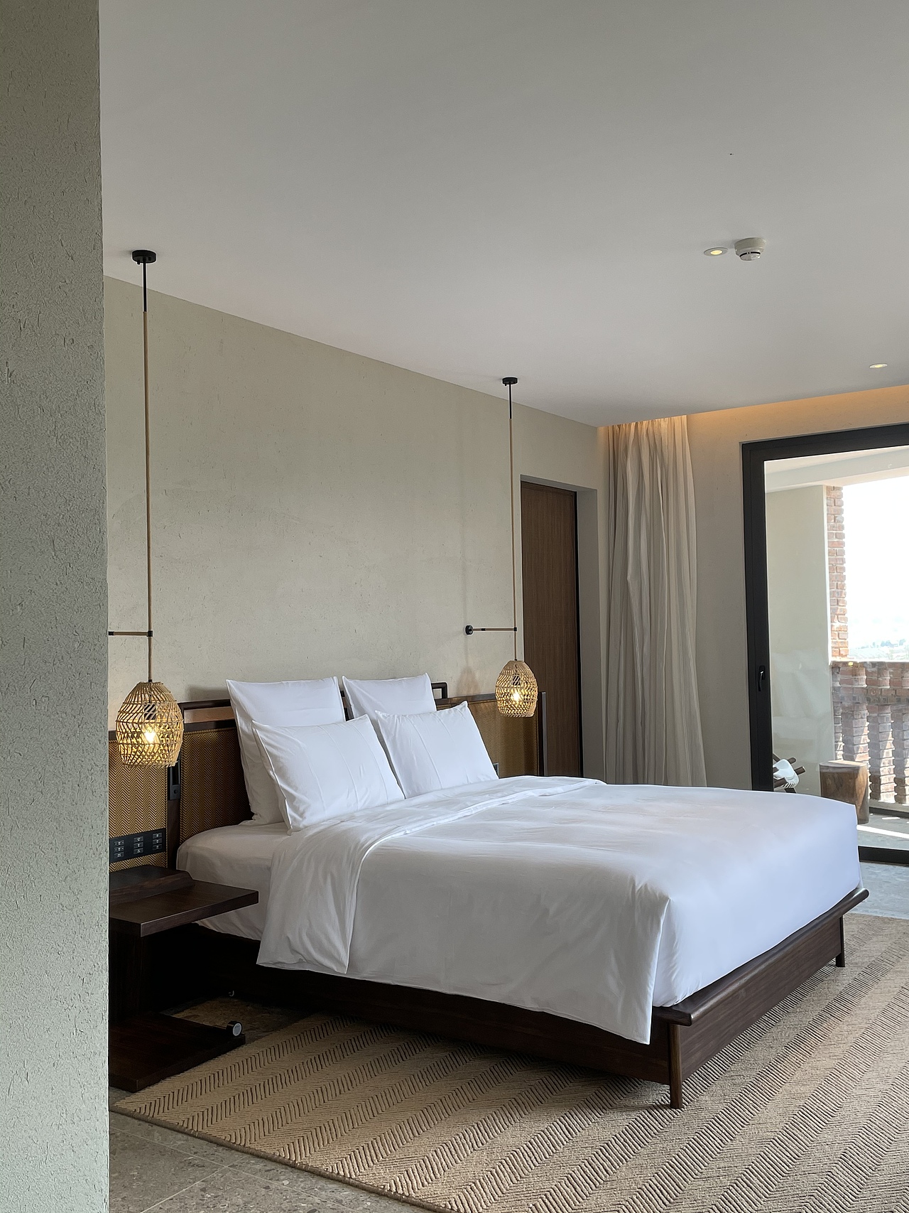 弥勒东风韵美景阁酒店