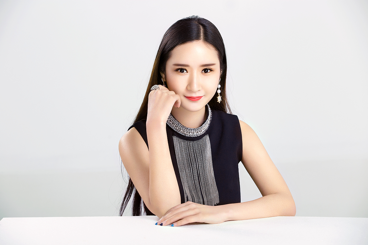 人像修图（图ZMTE0NTI0MTAw） - 人像摄影 - 站酷设计师商业人像修图原创素材 - 站酷ZCOOL