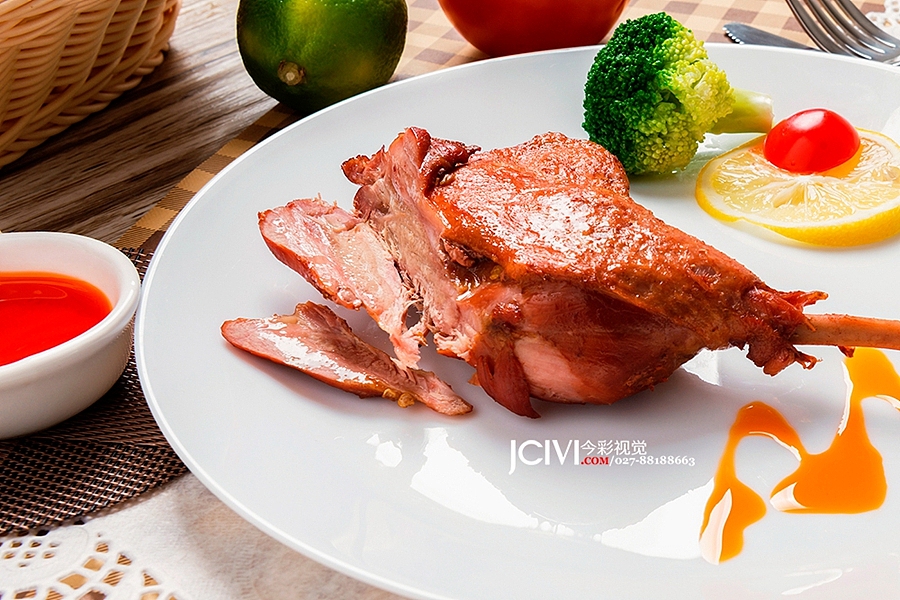 武汉菜品摄影 食品摄影 菜单画册拍摄 图册拍摄 美食拍照 熟食摄影 卤菜摄影 鸭脖拍摄-今彩视觉（图ZNTk1MzAwMTI=） - 产品摄影 - 站酷设计师短视频拍摄今彩原创素材 - 站酷ZCOOL