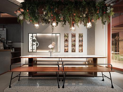 Moofin Bakery & Coffee