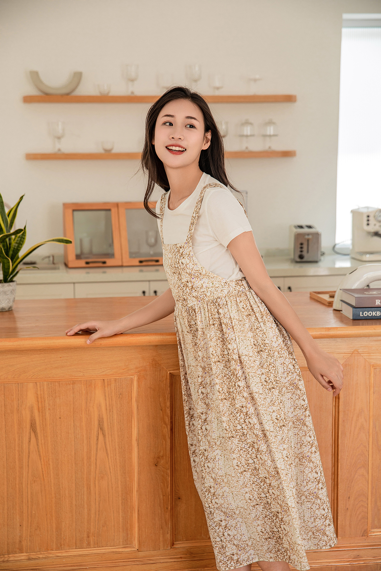 HEIBAI • 电商 | 森系女孩(图ZMjg2MTQzNDA0) - 人像摄影 - 站酷设计师杭州黑白影像原创素材 - 站酷ZCOOL