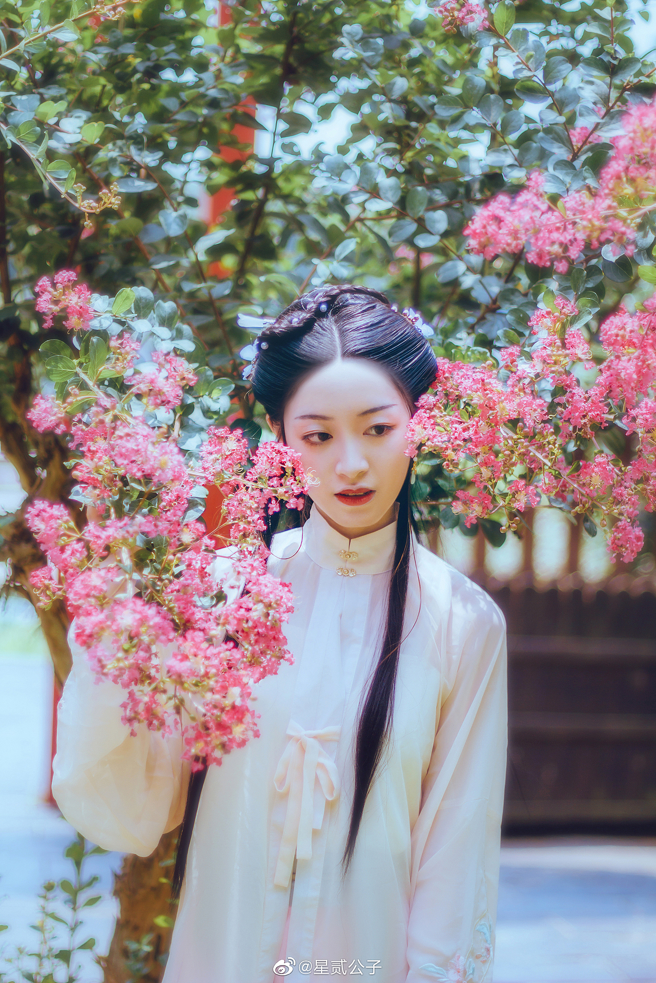 汉服写真🌸（图ZMjQ0MjYxMTcy） - 人像摄影 - 站酷设计师星贰公子原创素材 - 站酷ZCOOL