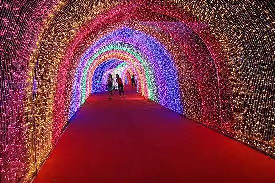 大型灯光秀暖场活动道具梦幻灯光节造型布置灯光展暖场