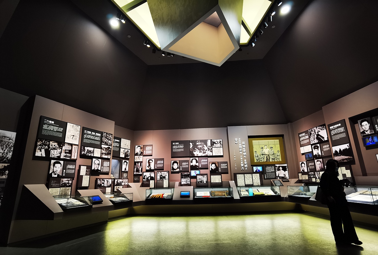 龙华烈士纪念馆（图ZMjQzMDY4NTc2） - 展陈设计 - 站酷设计师海峰的风原创素材 - 站酷ZCOOL