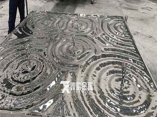 纯手工锻造亮光不锈钢水滴涟漪雕塑