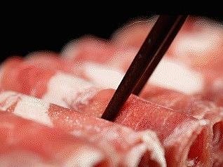 美食視頻//草原有點野 肥牛羊卷（個人主頁-ZNTAxNjg4MjQ=） - 產(chǎn)品攝影 - 站酷設(shè)計師螞蟻動力美食視頻原創(chuàng)素材 - 站酷ZCOOL