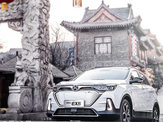 北汽新能源EX5-山东（个人主页-ZMzk1ODAyMzI=） - 产品摄影 - 站酷设计师想留住的幸运原创素材 - 站酷ZCOOL
