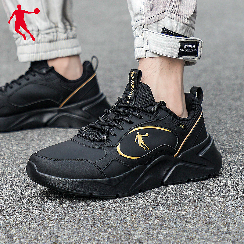 【修图】【外景】男鞋皮面休闲鞋外景