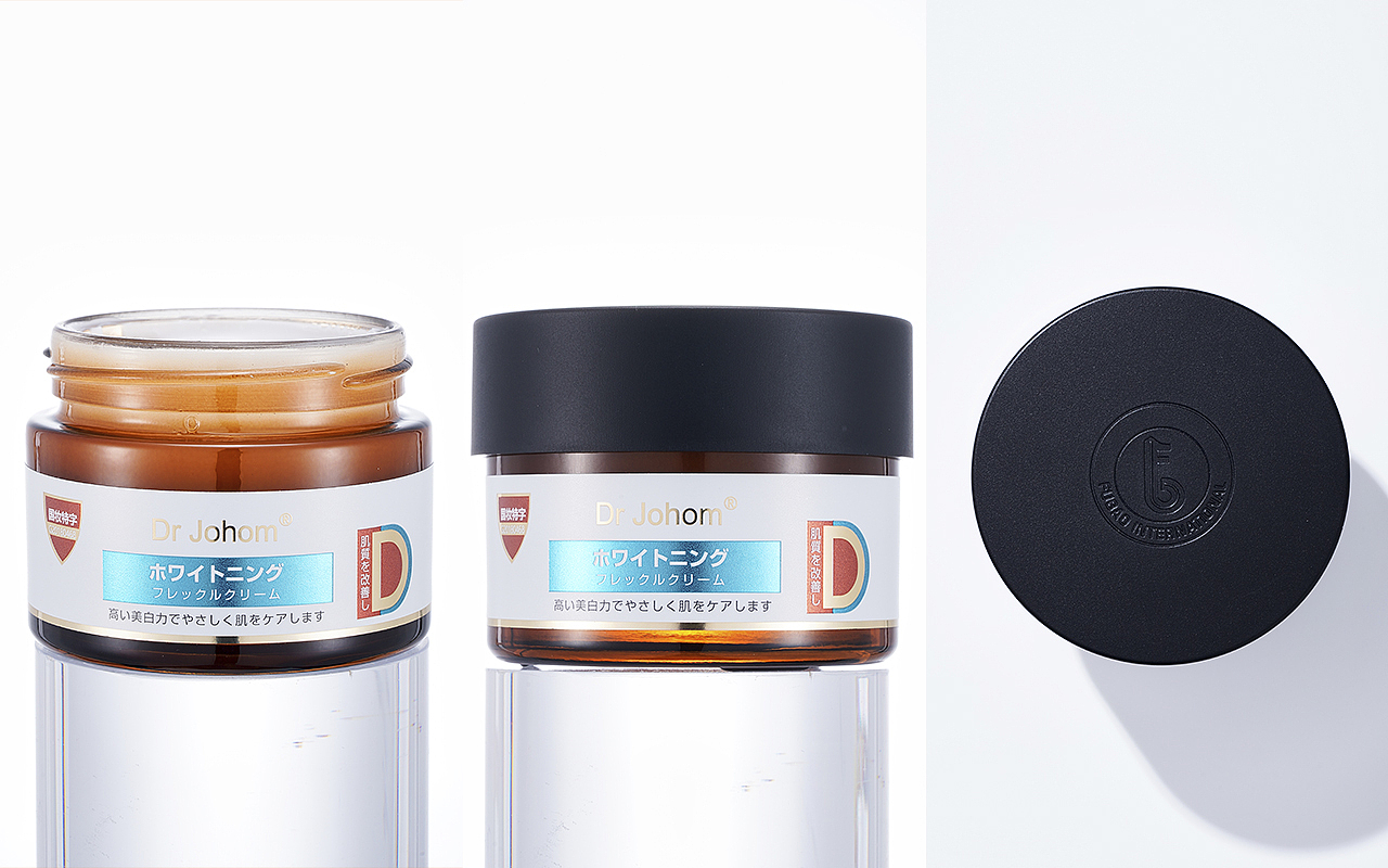 站酷最全化妆品白底拍摄合辑（图ZMjM5NTY3MDQ0） - 产品摄影 - 站酷设计师DJFXXOO88原创素材 - 站酷ZCOOL