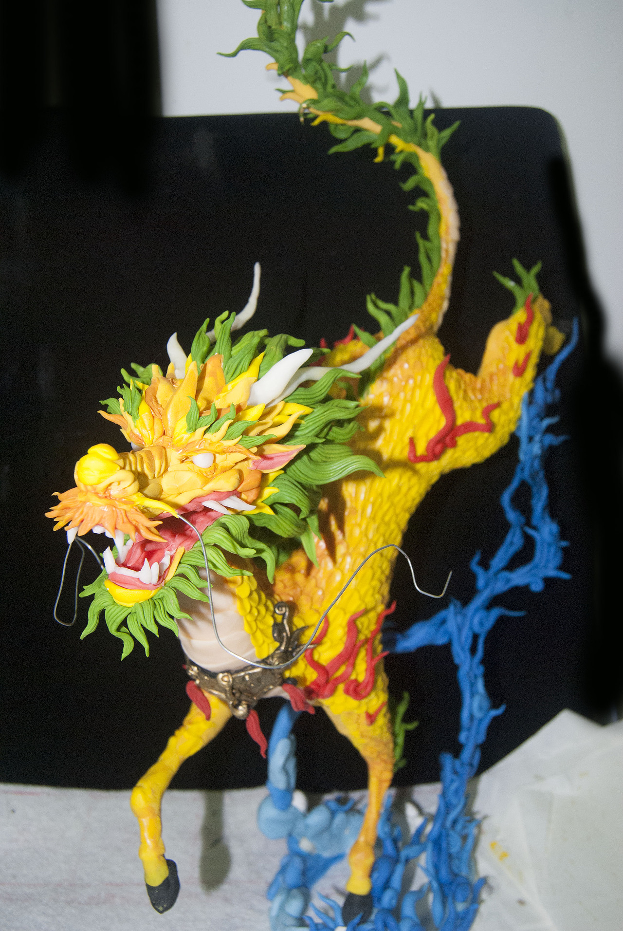 神兽 麒麟 面塑