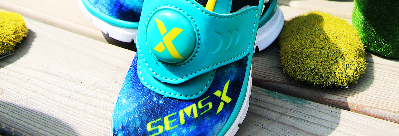 智能鞋,智能运动鞋,儿童智能鞋,儿童定位鞋,儿童防丢鞋,智能鞋设计,智能跑步鞋,智能穿戴